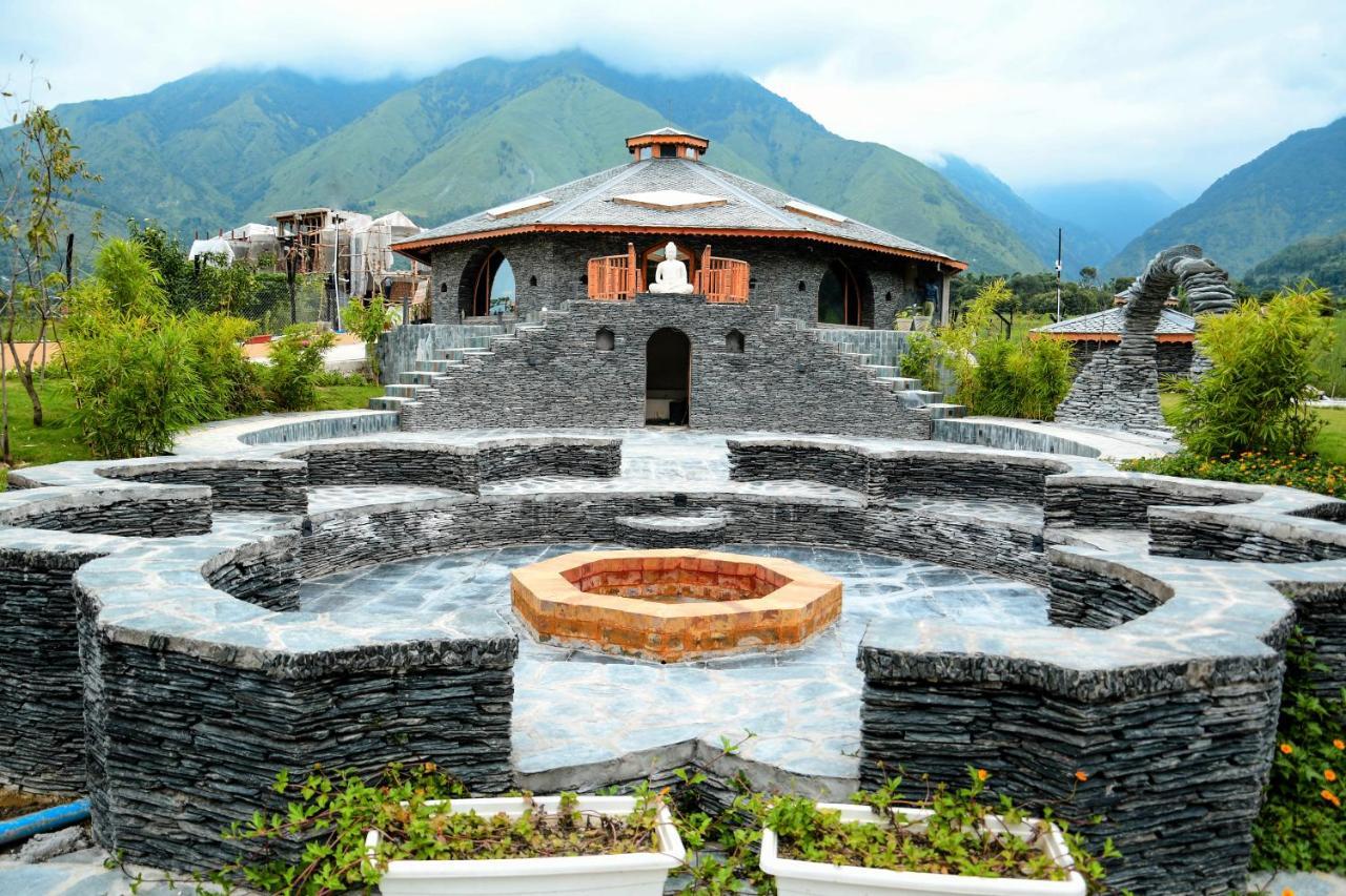 Osho Himalayas Wellness Resort คางกรา ภายนอก รูปภาพ