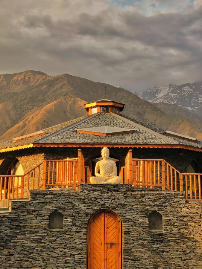 Osho Himalayas Wellness Resort คางกรา ภายนอก รูปภาพ