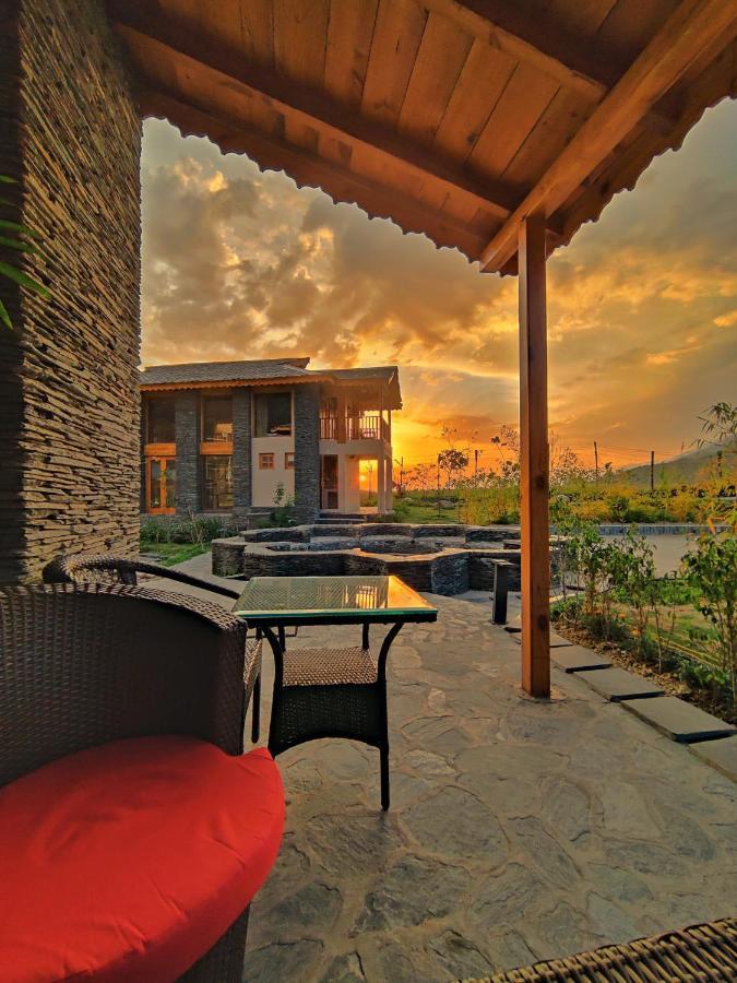 Osho Himalayas Wellness Resort คางกรา ภายนอก รูปภาพ