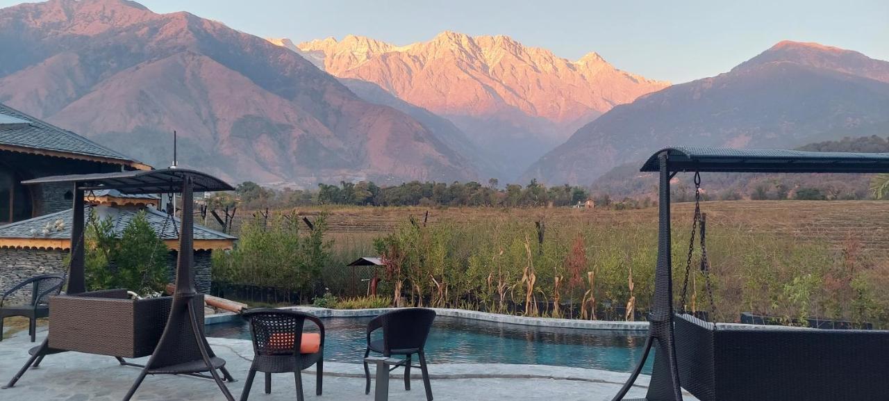 Osho Himalayas Wellness Resort คางกรา ภายนอก รูปภาพ