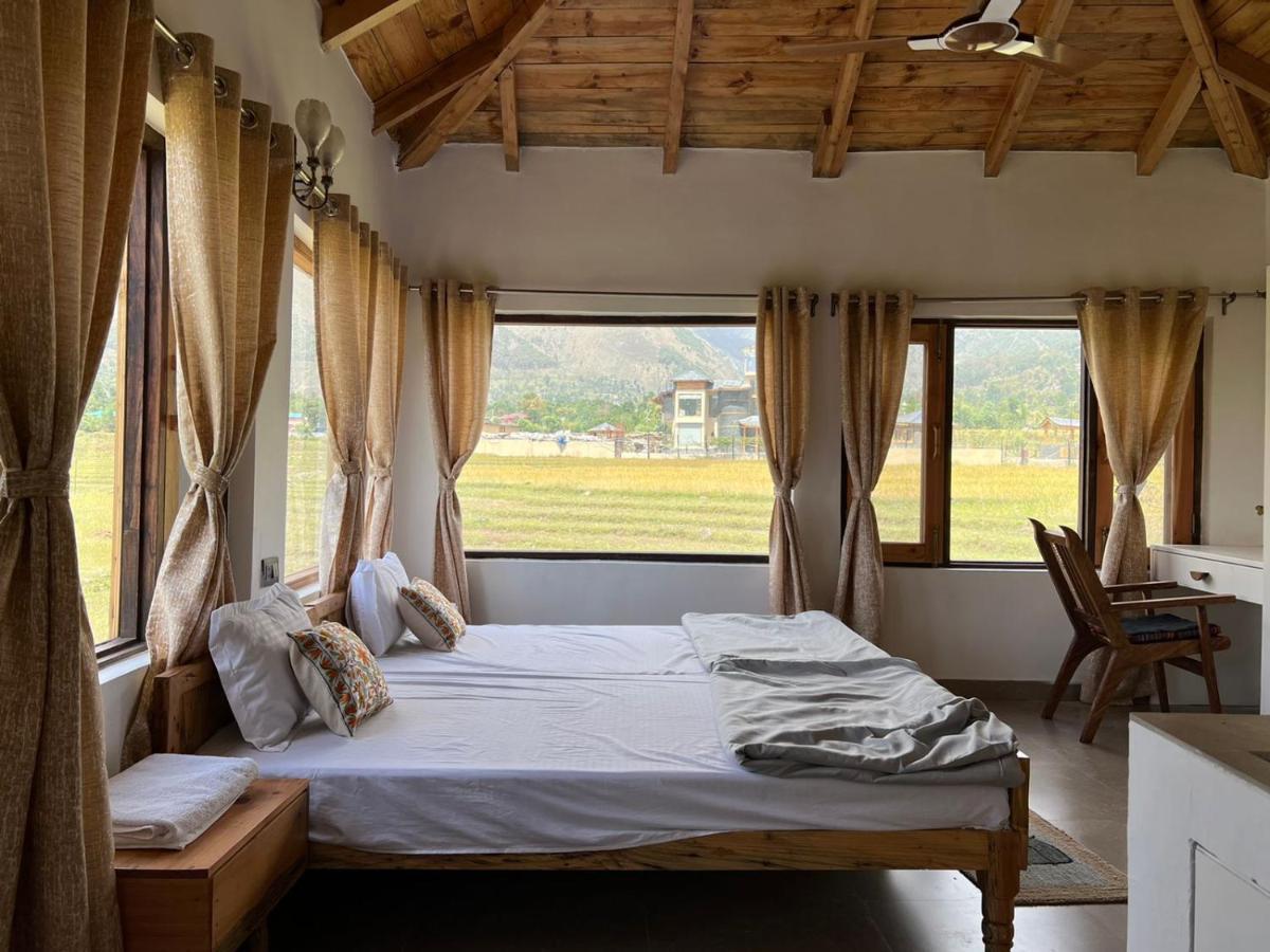 Osho Himalayas Wellness Resort คางกรา ภายนอก รูปภาพ